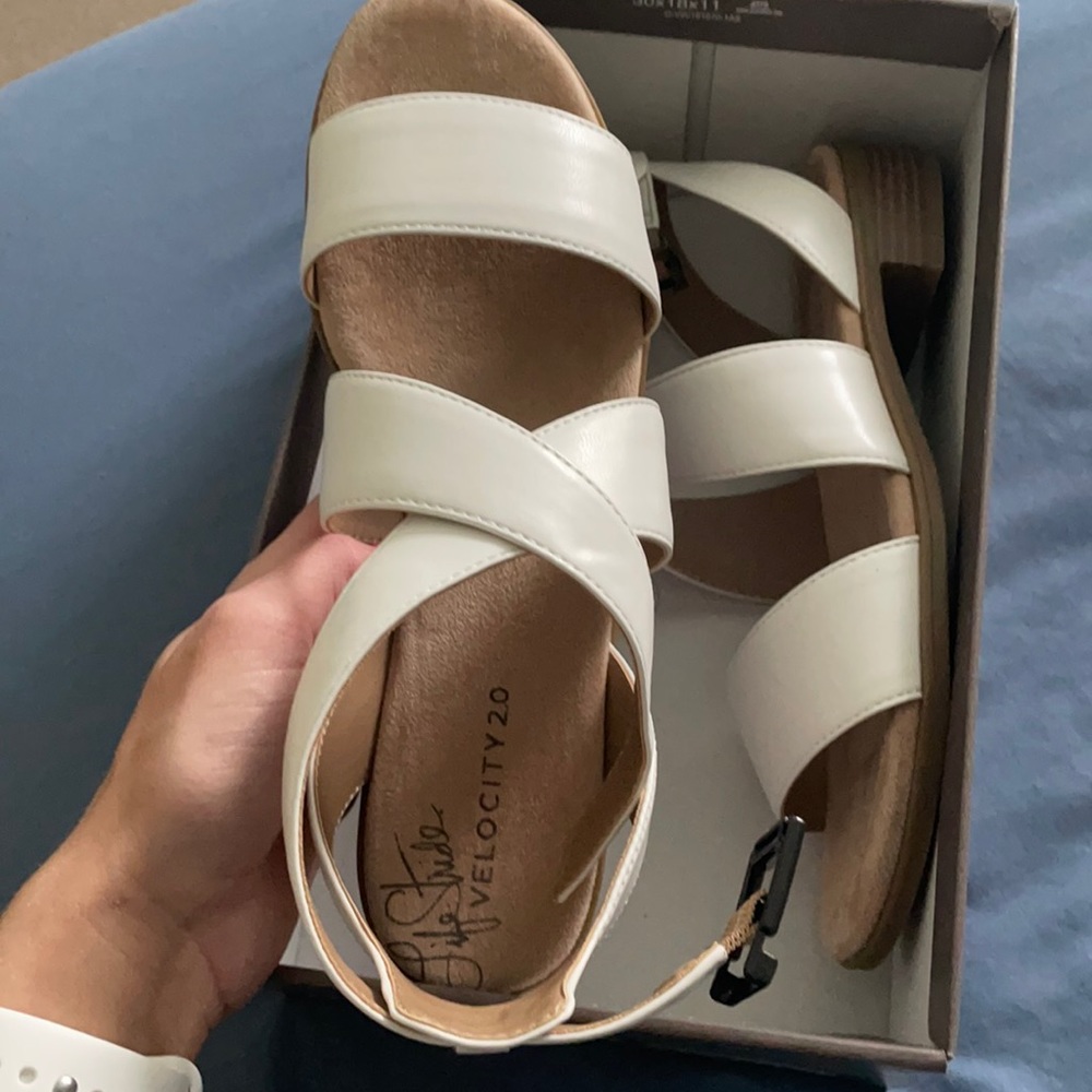 Life Stride Velocity 2.0 White Sandals